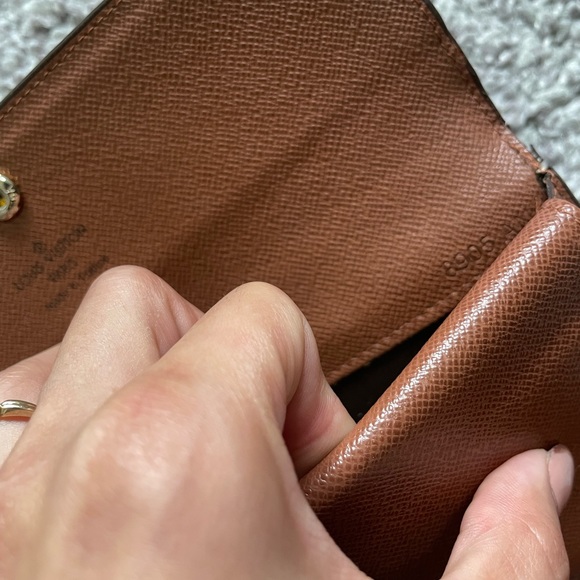 Vintage 1995 Louis Vuitton tri fold long wallet - Picture 3 of 5